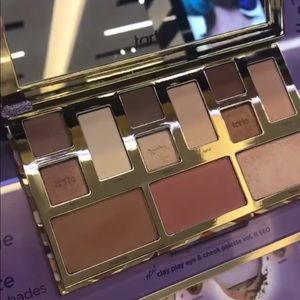 Meet your Posher, Gabriela